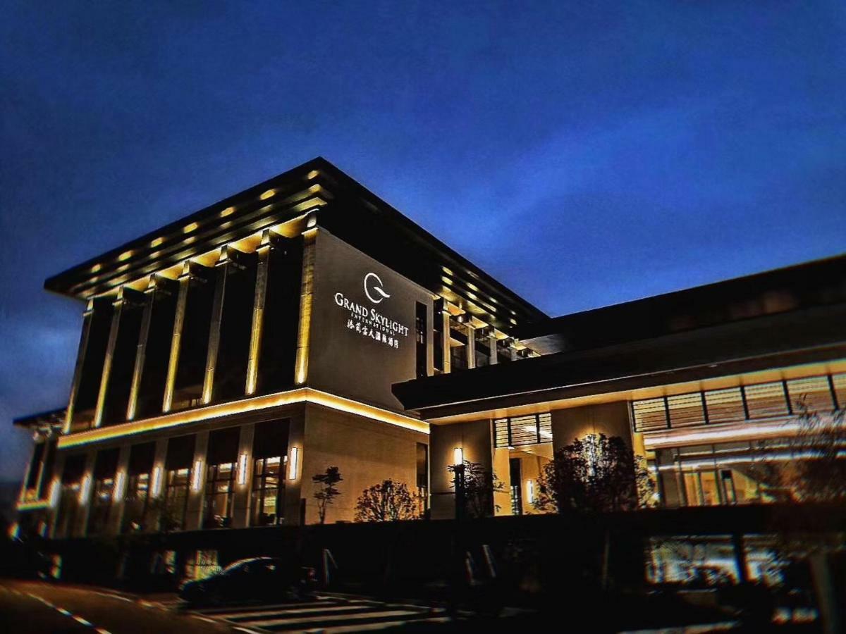 Grand Skylight International Hotel Pingshan Shenzhen Bagian luar foto